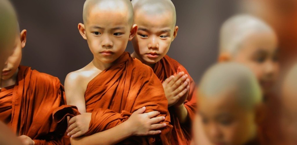 theravada-buddhism-1802873_960_720